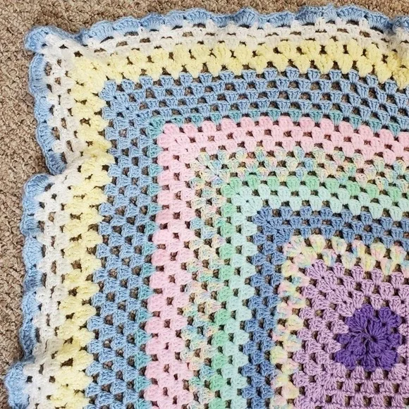 Hand Crocheted Multi Color Pastel Baby Throw Blanket Cute Baby Shower DIY - Picture 3 of 9